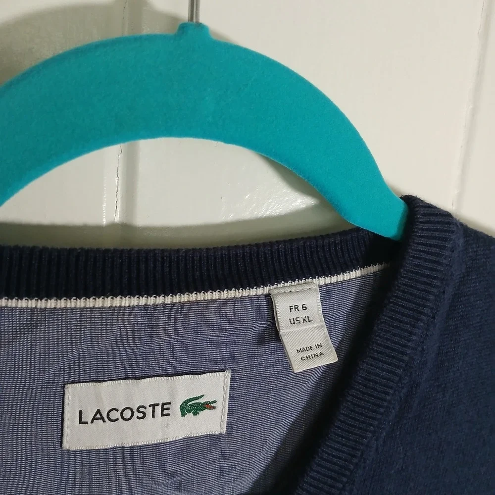 Lacoste V-Neck Sweater Mens XL Navy Blue Cotton AH0347 Lightweight Knit - Picture 3 of 9